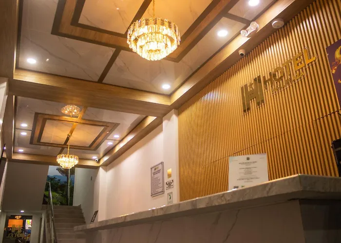 Hotel: Hotel Mall Plaza