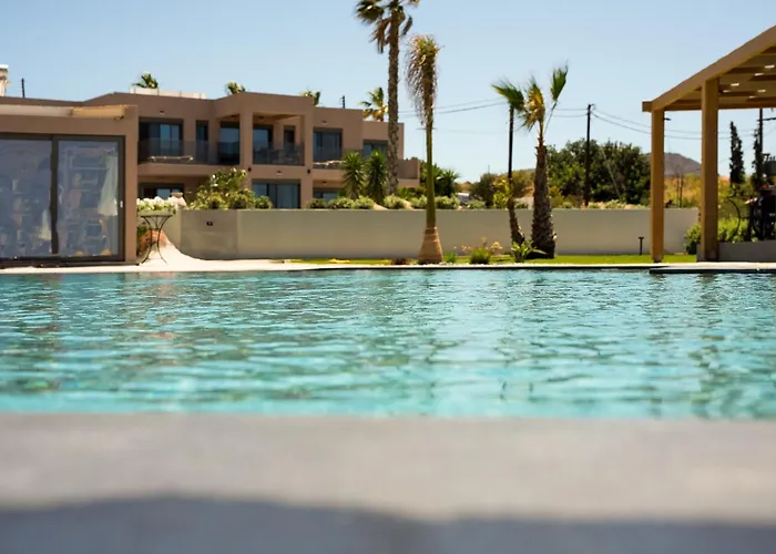 La Reve Luxury Apartments With Private Jacuzzi