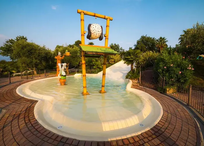 Weekend Glamping Resort San Felice del Benaco