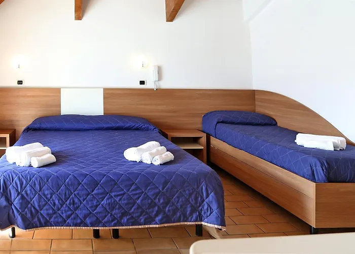 Hotel Edera - in pieno Centro a pochi passi dal Mare