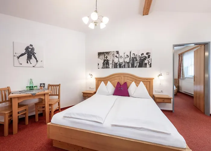 Austria Alpinhotel Ski IN Ski OUT an der Edelweissbahn Obertauern