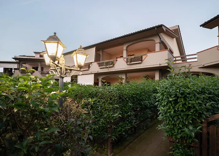 Follonica Apartments - Pool & Relax