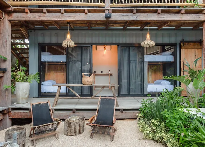 Meteora Stay & Coffeehouse Tulum