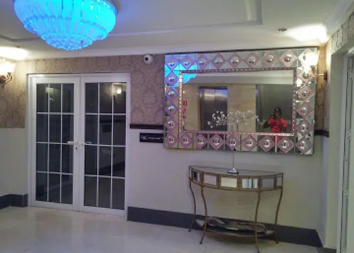 Central hotel: Carlton Gate Hotel - Executive Room