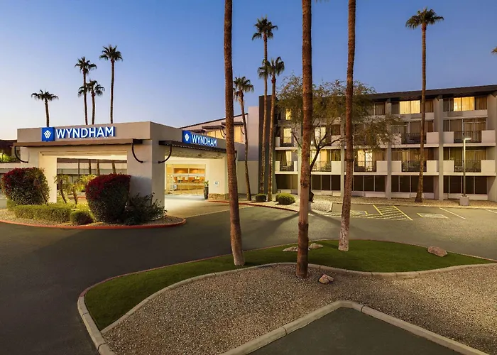 Wyndham Phoenix Airport -