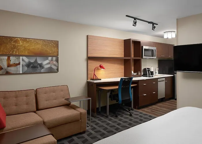 3 star hotel: Towneplace Suites By Marriott Danville