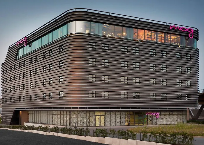 Familienhotel: Moxy Cologne Bonn Airport