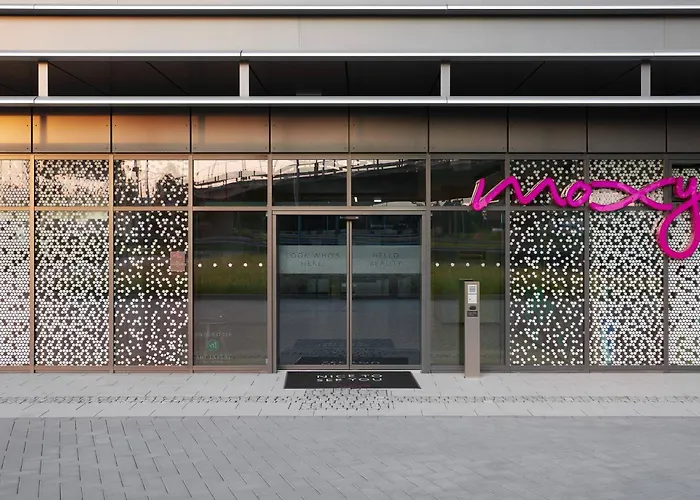 Familienhotel: Moxy Cologne Bonn Airport