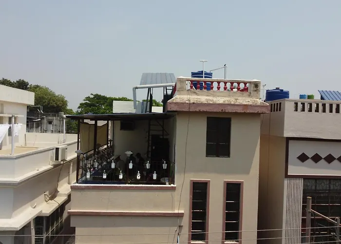 Pets Allowed Hotel Calcutta Backpackers