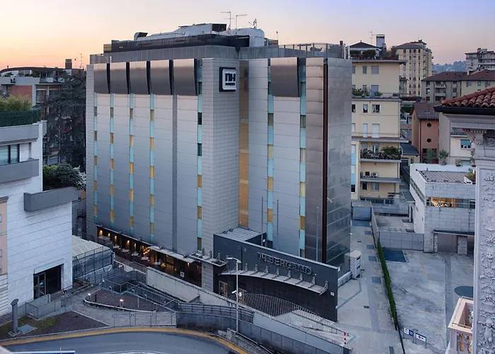 Hotel con golf: NH Bergamo
