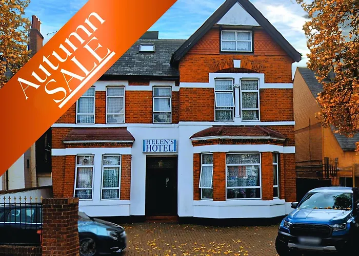 Family Hotel: Helen'S Hotel Near Wembley