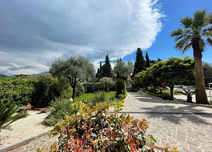 Villa Lou