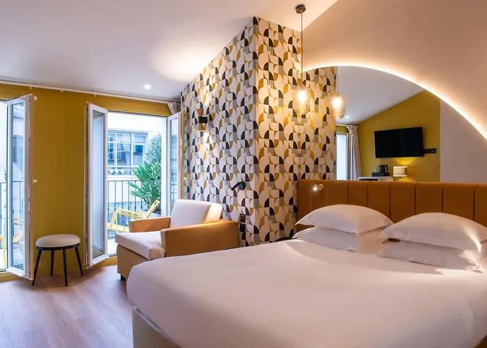 Kid friendly hotel Arc Elysees