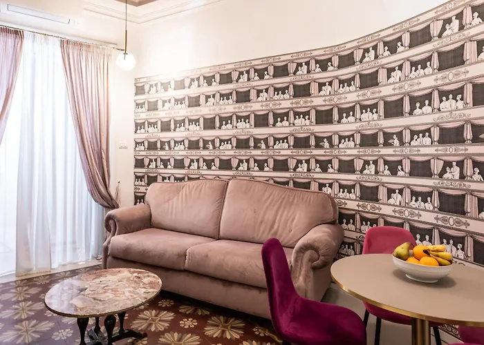 Vacation rental: Scene Suites Apartments