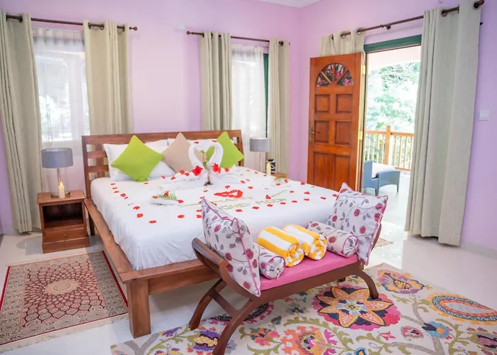 Hôtel pour familles: Pension Michel Villa Roche Bois