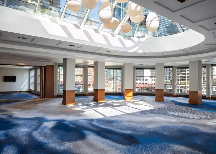 Renaissance Chicago Downtown Hotel