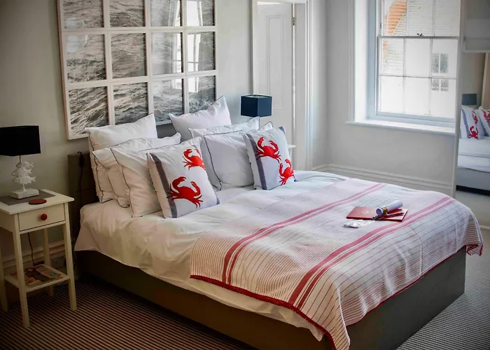 Hotel with Tennis: The Laindons