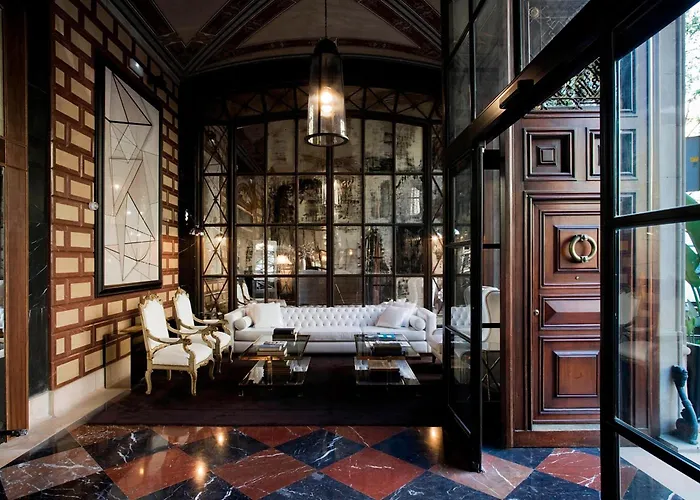 Hotel boutique: Cotton House Hotel, Autograph Collection