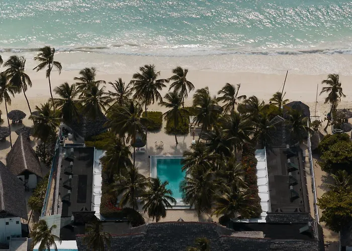 Loop Beach Resort (Adults Only)