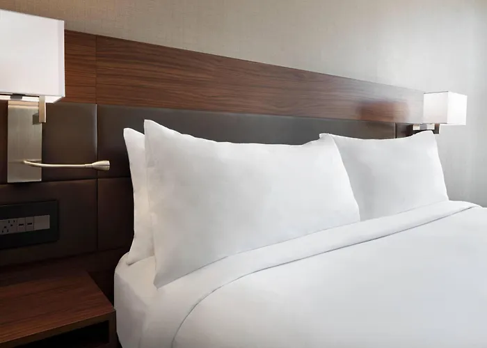 Ac By Marriott Pittsburgh Downtown