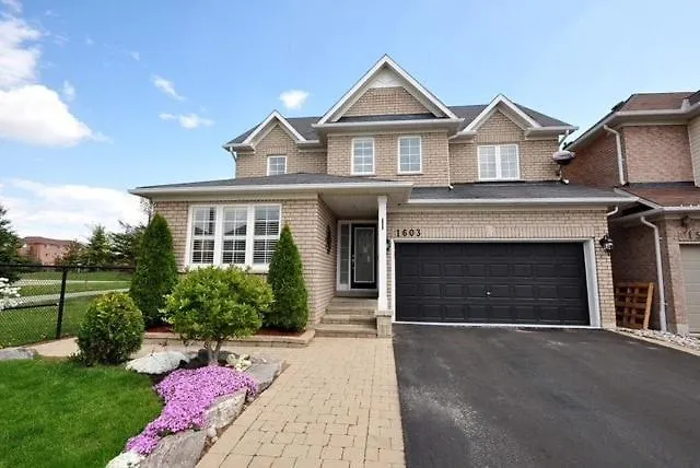Villa: Sunroom House - 4 Bedrooms