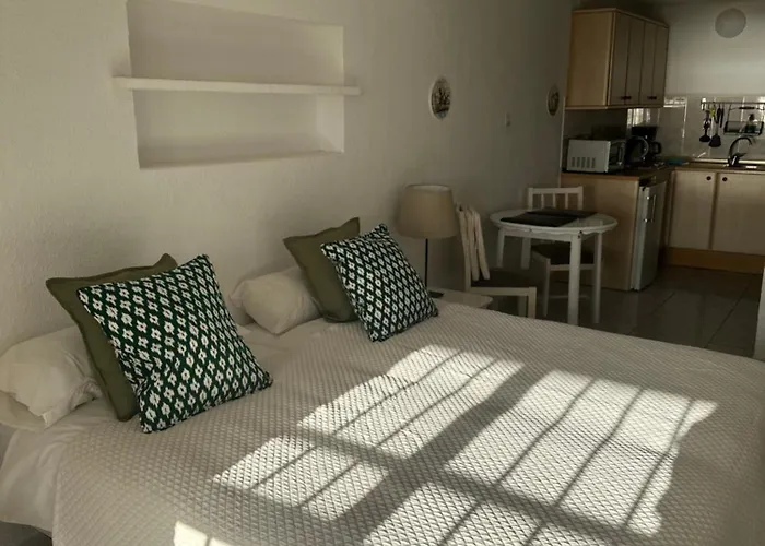 Apartamentos Casa Blanca