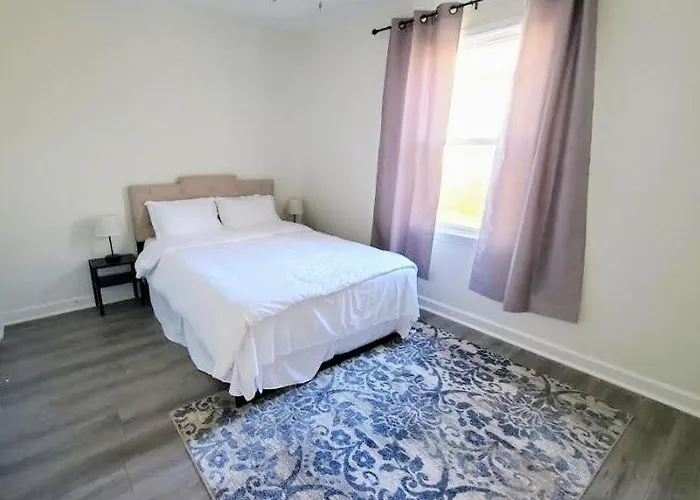 Lakewoodlyon Park Renovated Cottage Near Duke 26A