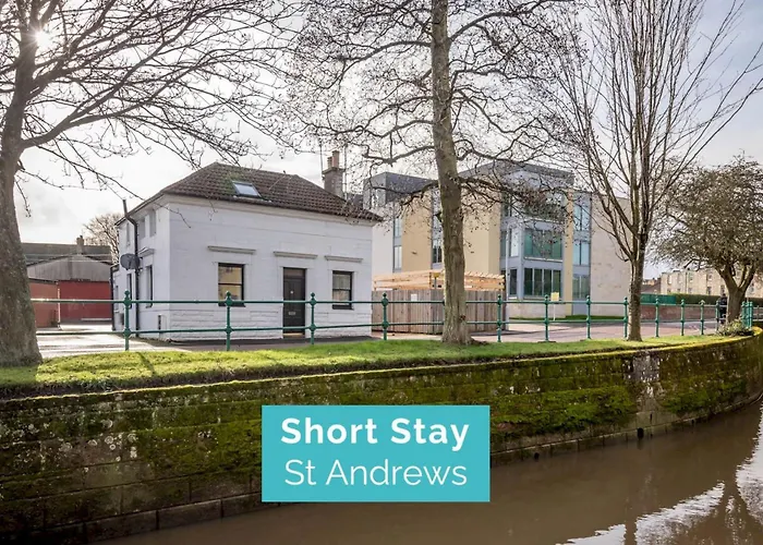 Dog friendly hotels Kinnessburn Road - No 20