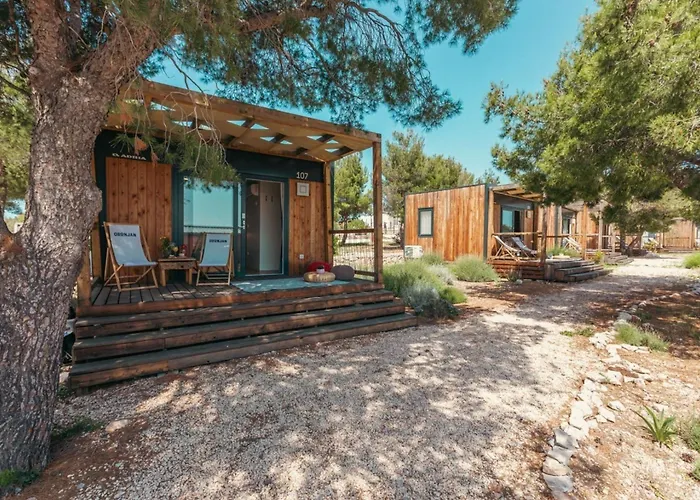 4 sterren hotel: Obonjan Island Resort