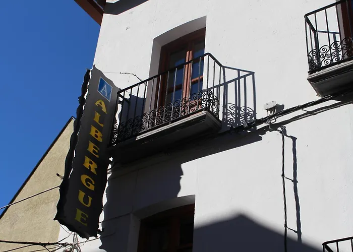  Albergue-Refugio Sargantana