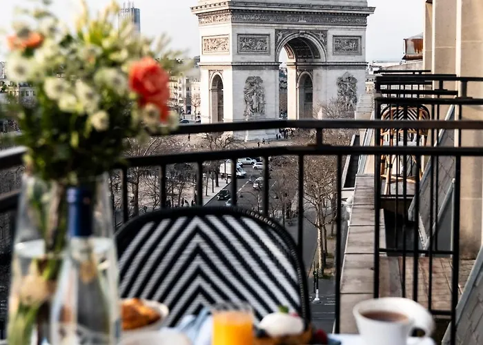 Grand Hotel Champs-Elysees