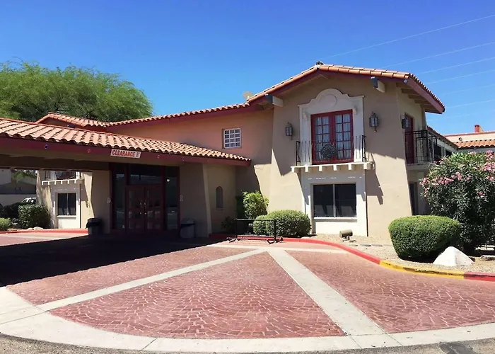 Days Inn By Wyndham Tucson City Center