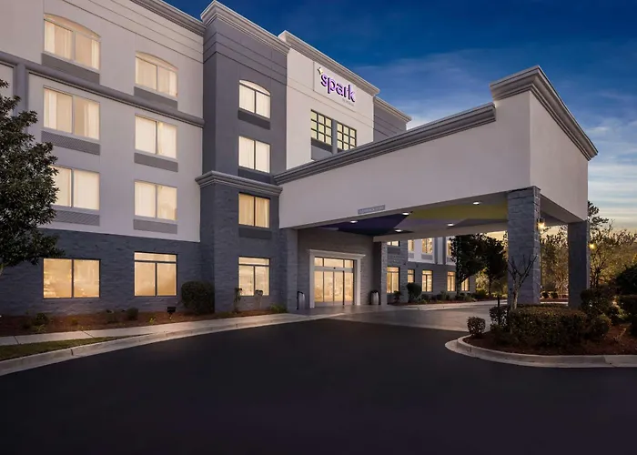 Beach hotel: Spark By Hilton Port Wentworth Savannah