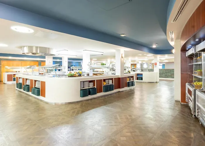 Summer Stays At The University Of Edinburgh