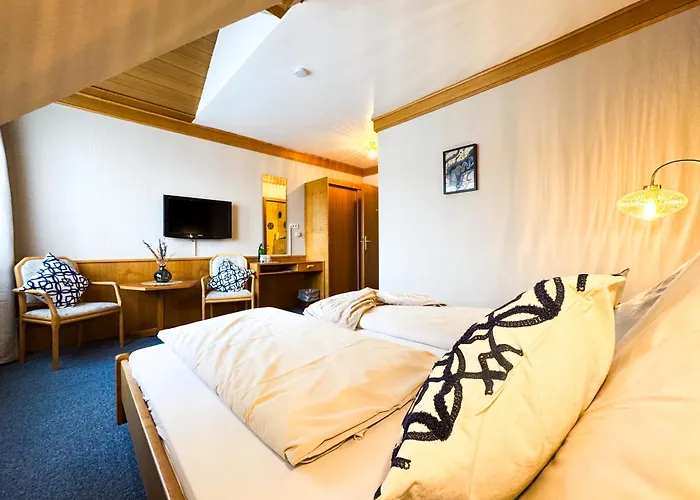 3-Sterne-Hotel: Hotel Gülser Weinstube