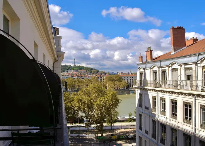 Hotel céntrico: Okko Hotels Lyon Centre