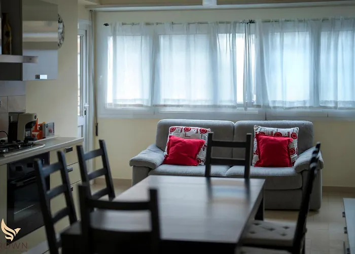 Mr Brown Home And Suites