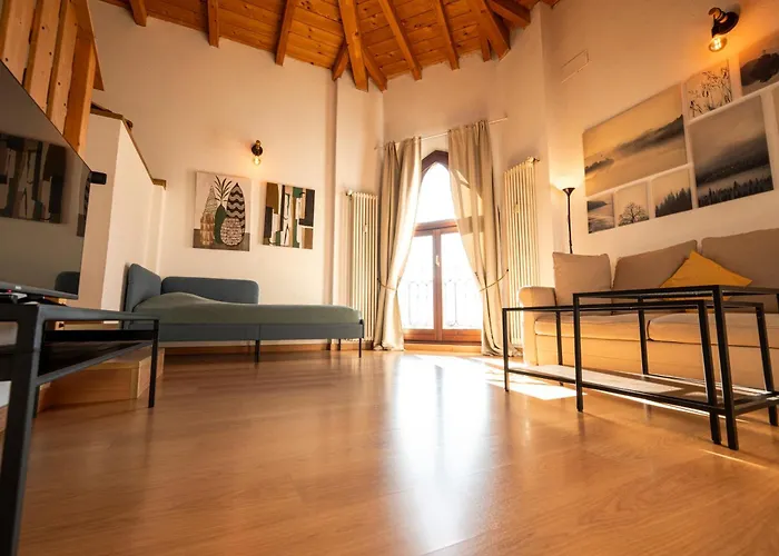 Bernina Express Eco Rooms&Breakfast Tirano