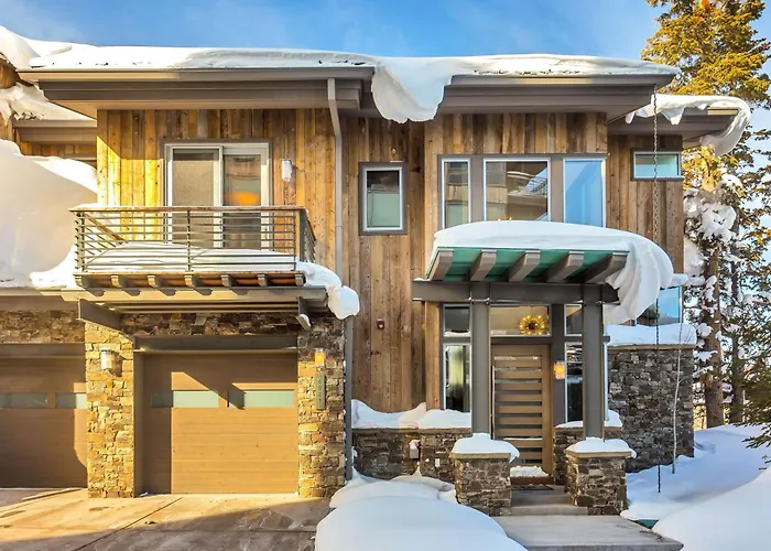 Boutique hotel only: Stein Eriksen Residences