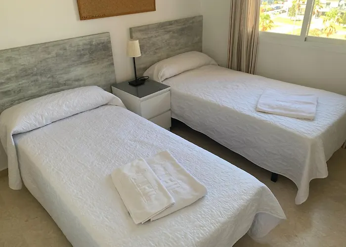 Alquiler de vacaciones: Hostel Residencia Alfil