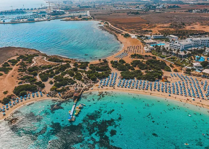  Dome Beach Marina & Resort