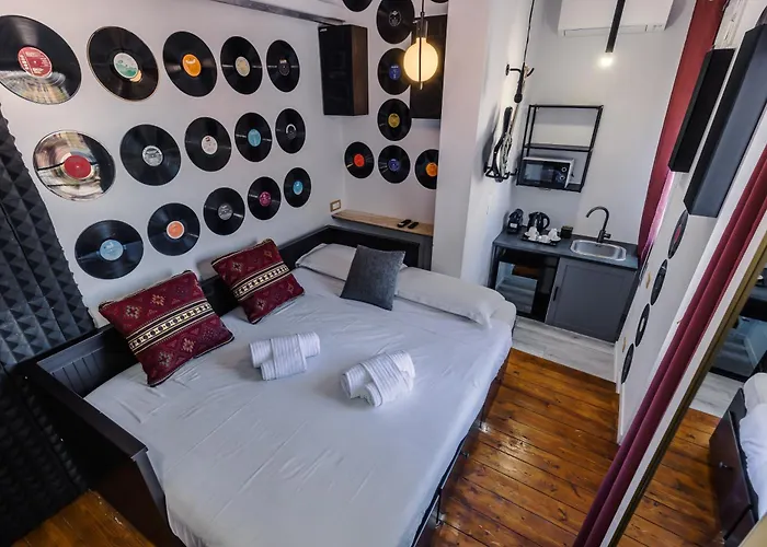 Hotel familiar: Mytinyhome Festina Lente