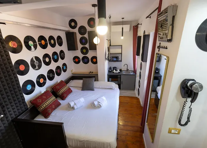 Hotel familiar: Mytinyhome Festina Lente