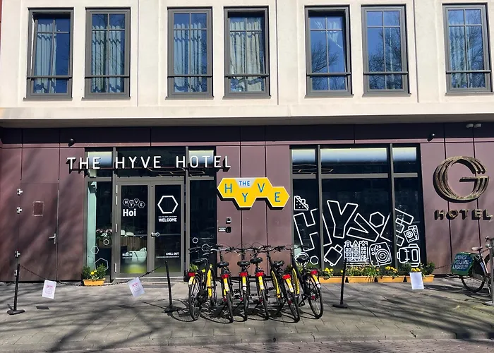 Herberg: The Hyve Capsule hostel Amsterdam