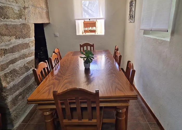 Albergue Rectoral San Mamede da Pena EXCLUSIVE FOR PILGRIMS Negreira