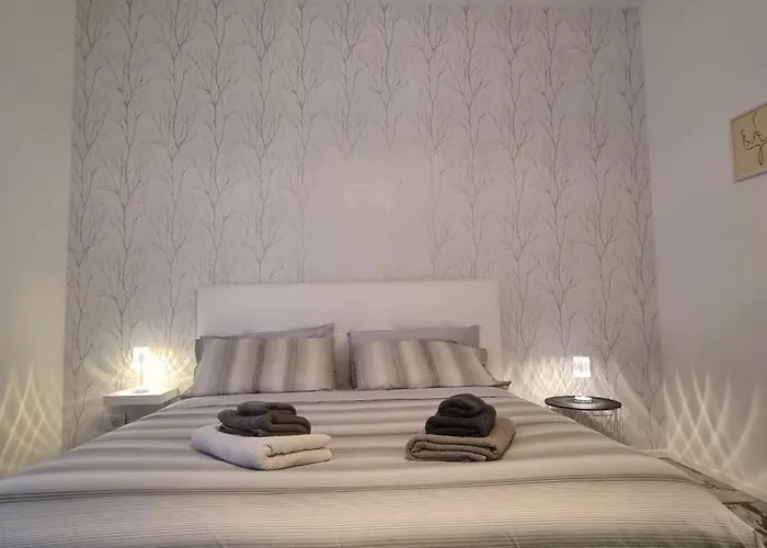 Hotel all'aeroporto: Repubblica Rooms