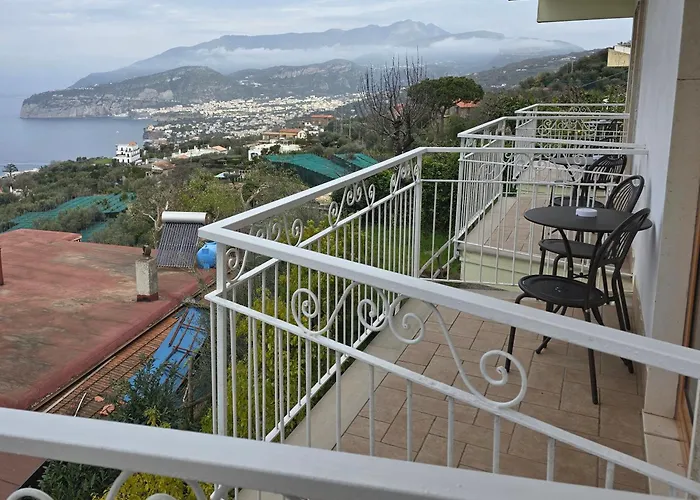 Family Hotel: Hotel Il Nido Sorrento