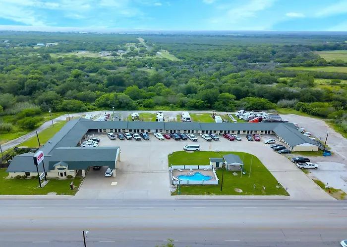 Three Rivers Executive Inn & Suites By Oyo