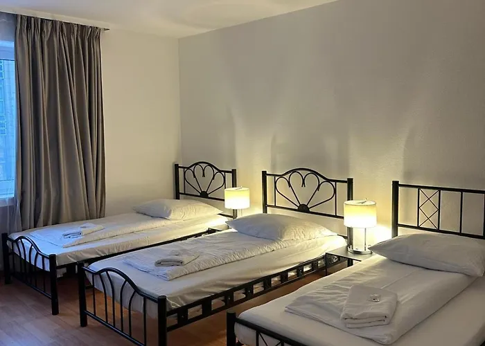 Gästehaus: Hotel-Pension Asta