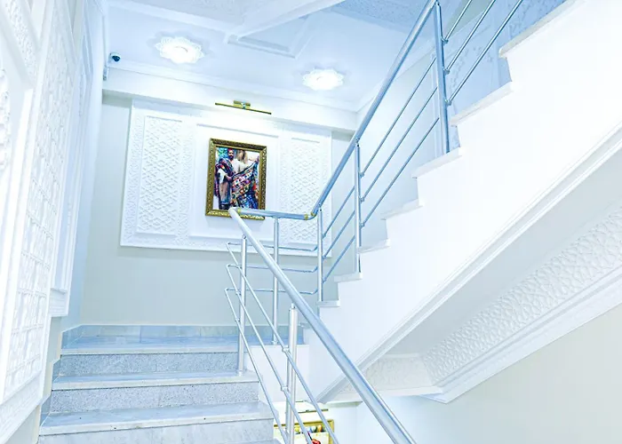 3 star hotel: Kabir Hotel